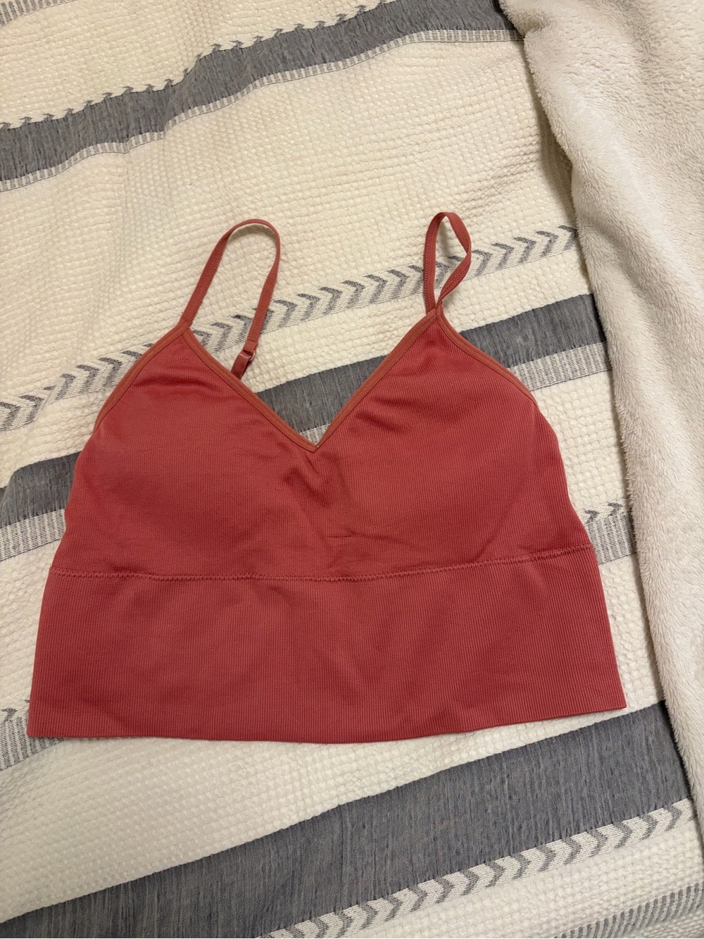 Dynamite Ribbed V-Neck Bralette Top - Rose